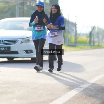 Runner Photo 3481316