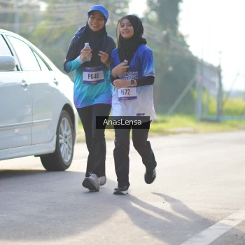 Runner Photo 3481320