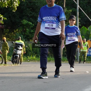 Runner Photo 3481329