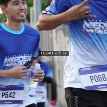 Runner Photo 3481331