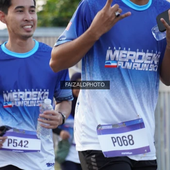 Runner Photo 3481334