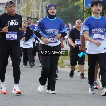 Runner Photo 3481335