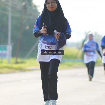 Runner Photo 3481341