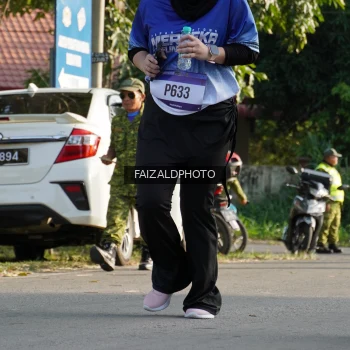 Runner Photo 3481346