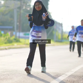 Runner Photo 3481347