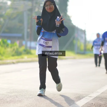 Runner Photo 3481350