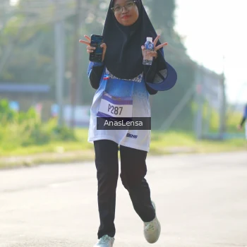 Runner Photo 3481351
