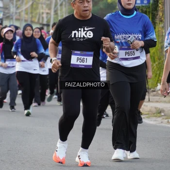 Runner Photo 3481360