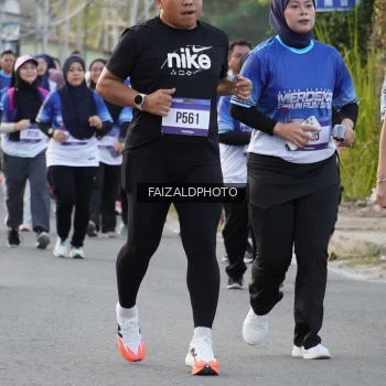 Runner Photo 3481361