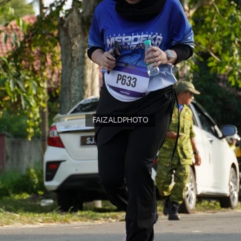 Runner Photo 3481365