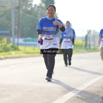 Runner Photo 3481390