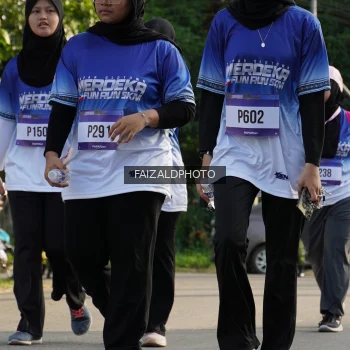 Runner Photo 3481430