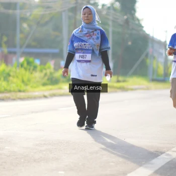 Runner Photo 3481433