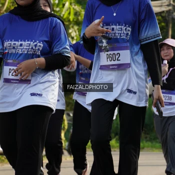 Runner Photo 3481453