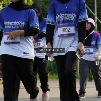 Runner Photo 3481455