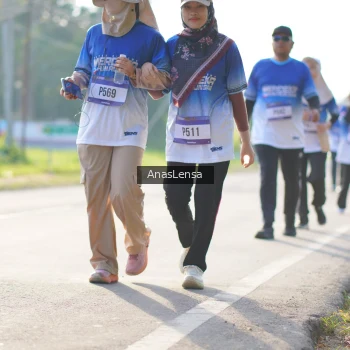 Runner Photo 3481459