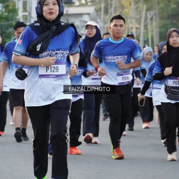Runner Photo 3481480