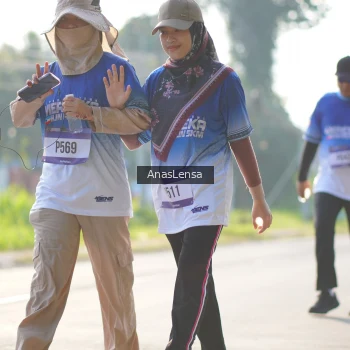 Runner Photo 3481490