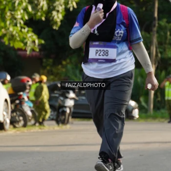 Runner Photo 3481493