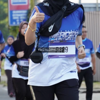Runner Photo 3481513