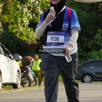 Runner Photo 3481516