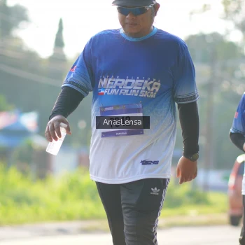 Runner Photo 3481552