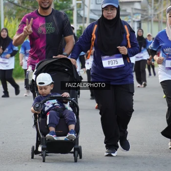 Runner Photo 3481569