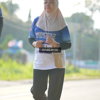 Runner Photo 3481574