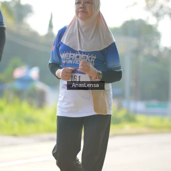 Runner Photo 3481578