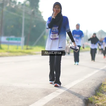Runner Photo 3481579