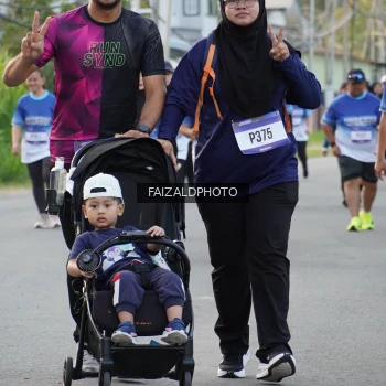Runner Photo 3481588