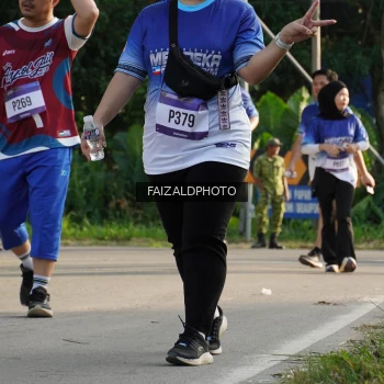 Runner Photo 3481590