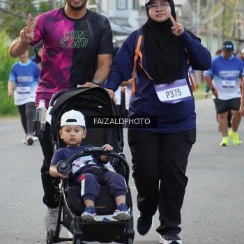 Runner Photo 3481591
