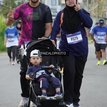 Runner Photo 3481593