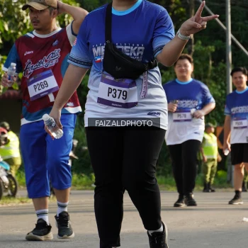 Runner Photo 3481594