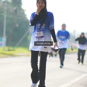 Runner Photo 3481598