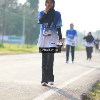 Runner Photo 3481602