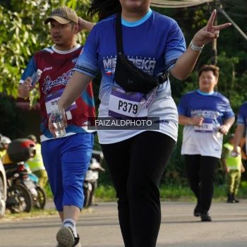 Runner Photo 3481605