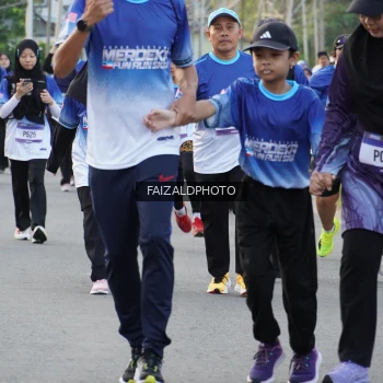 Runner Photo 3481641