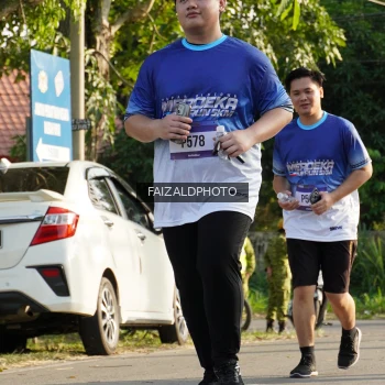 Runner Photo 3481646