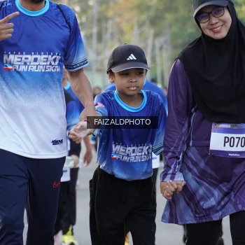 Runner Photo 3481663