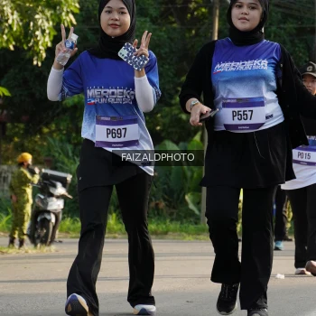 Runner Photo 3481667