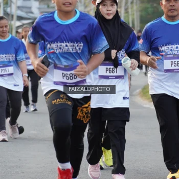 Runner Photo 3481689