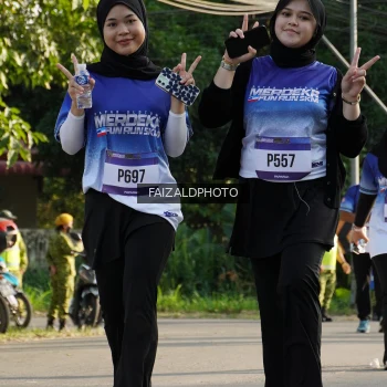 Runner Photo 3481710