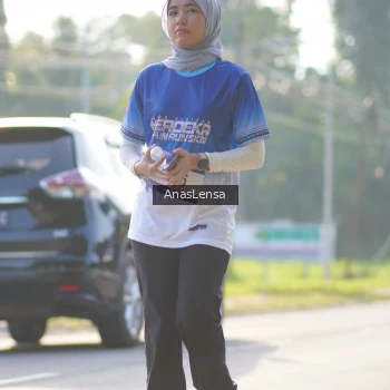 Runner Photo 3481714