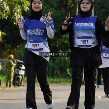 Runner Photo 3481717