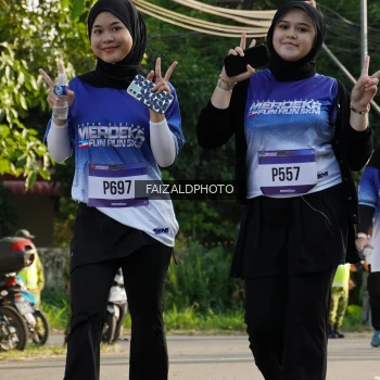 Runner Photo 3481721