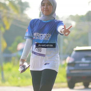 Runner Photo 3481732