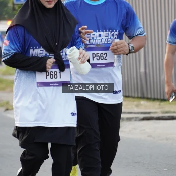 Runner Photo 3481745