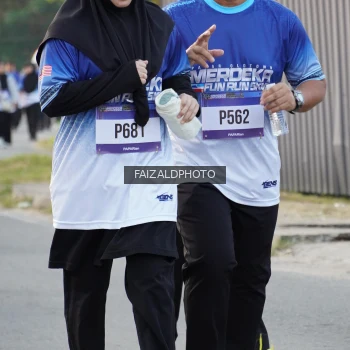 Runner Photo 3481747